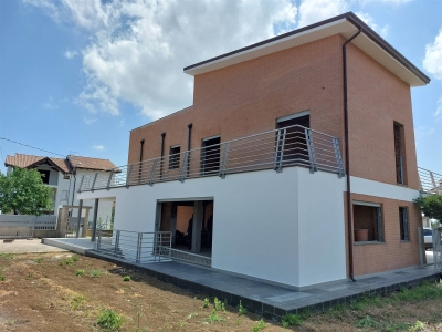 casa indipendente in vendita a Mozzagrogna