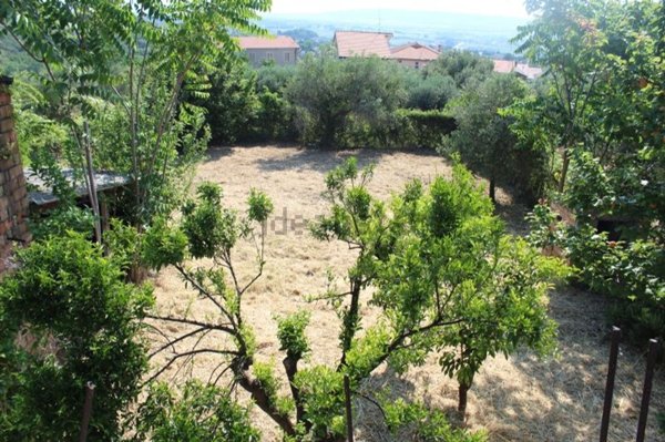 casa indipendente in vendita a Mozzagrogna