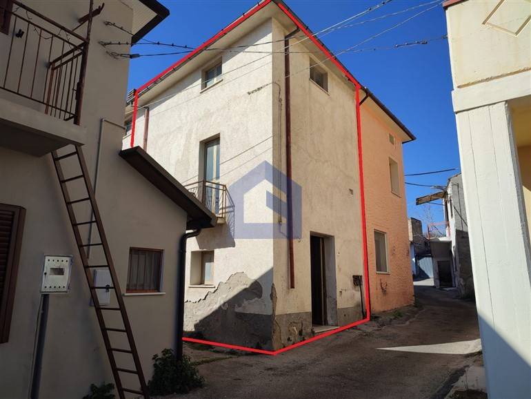 casa indipendente in vendita a Mozzagrogna in zona Lucianetti