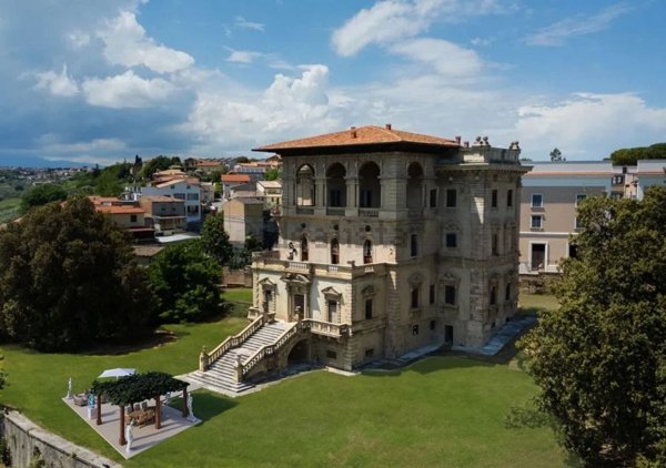 villa in vendita a Mozzagrogna in zona Castelli