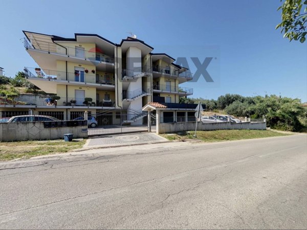 appartamento in vendita a Mozzagrogna in zona Villa Romagnoli