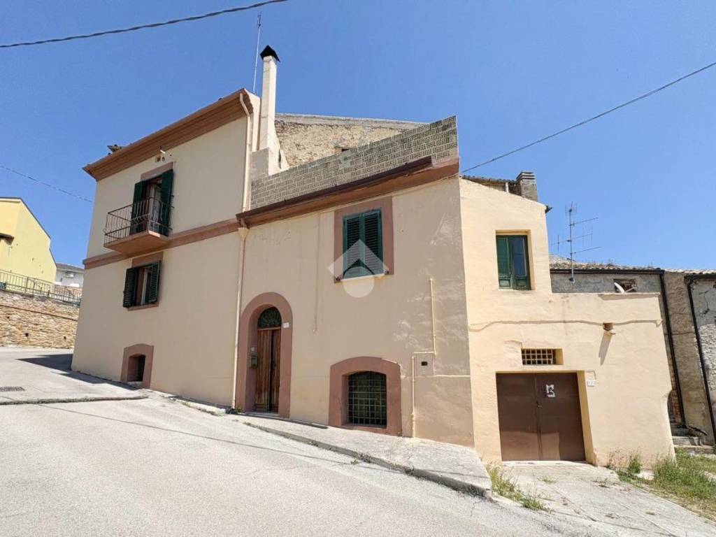casa indipendente in vendita a Mozzagrogna in zona Castelli