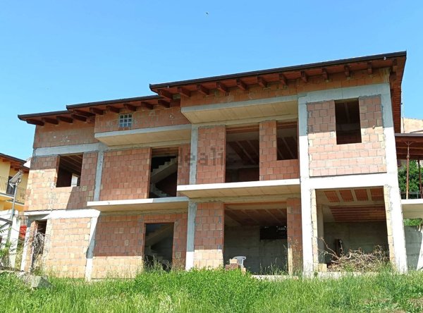 casa indipendente in vendita a Mozzagrogna in zona Villa Romagnoli