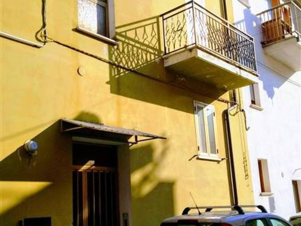 casa indipendente in vendita ad Orsogna