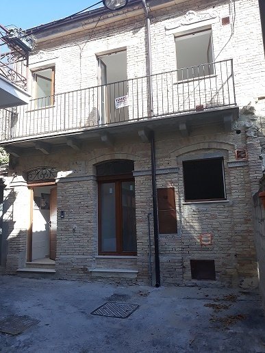 appartamento in vendita ad Orsogna