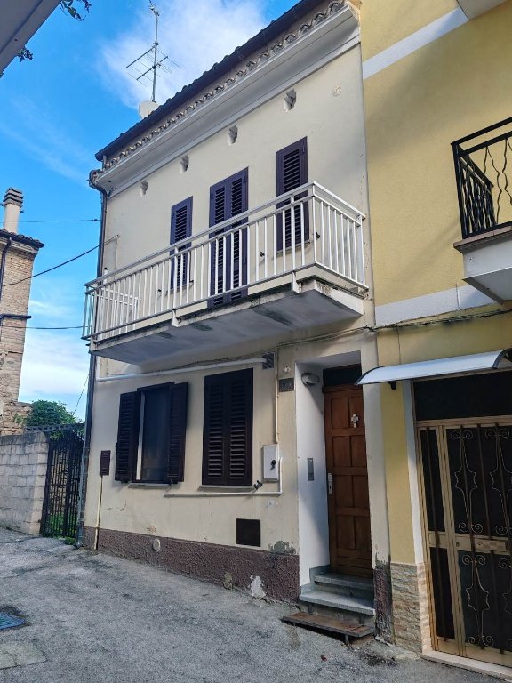 appartamento in vendita ad Orsogna