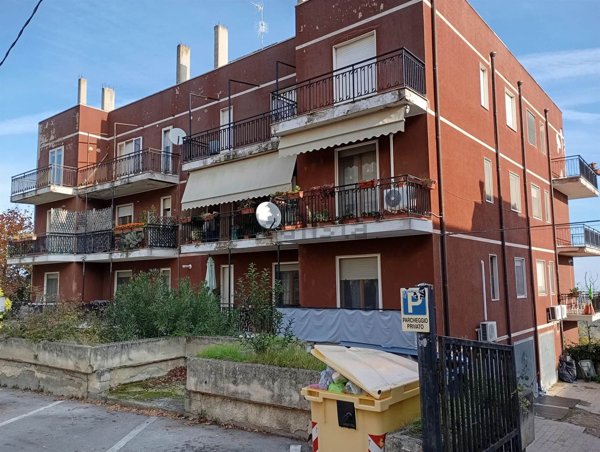 appartamento in vendita ad Orsogna in zona Sterparo