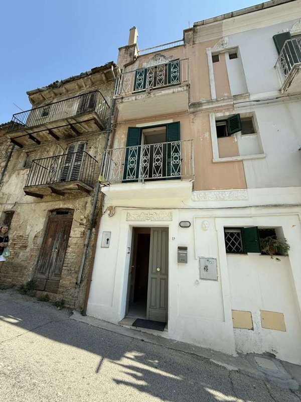 casa indipendente in vendita ad Orsogna
