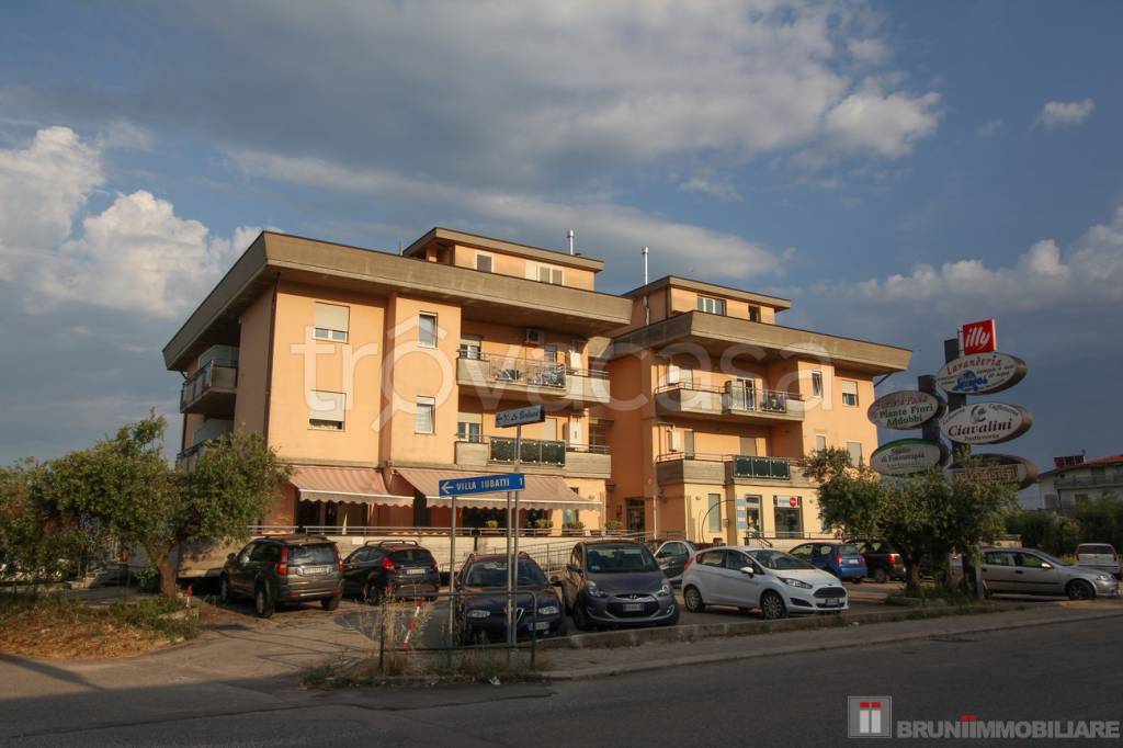 appartamento in vendita ad Ortona in zona Caldari