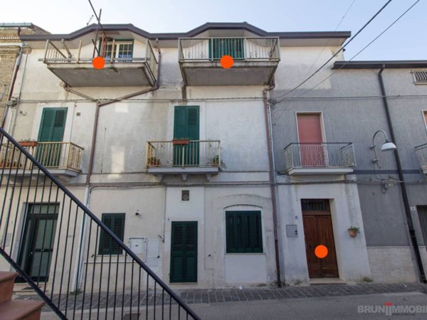 appartamento in vendita ad Ortona in zona Caldari