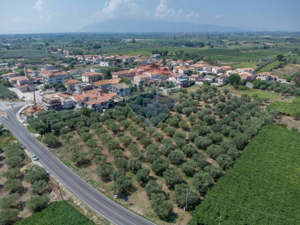 casa indipendente in vendita ad Ortona in zona Villa Grande