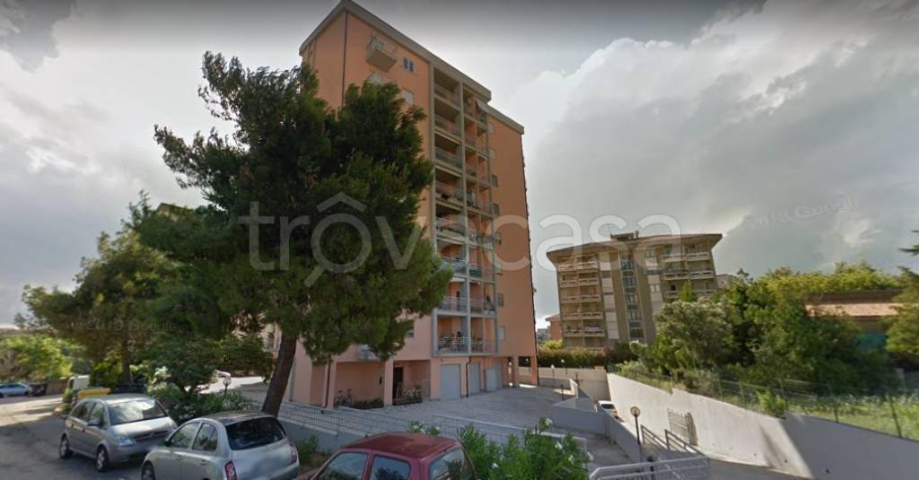casa indipendente in vendita ad Ortona in zona Fonte Grande