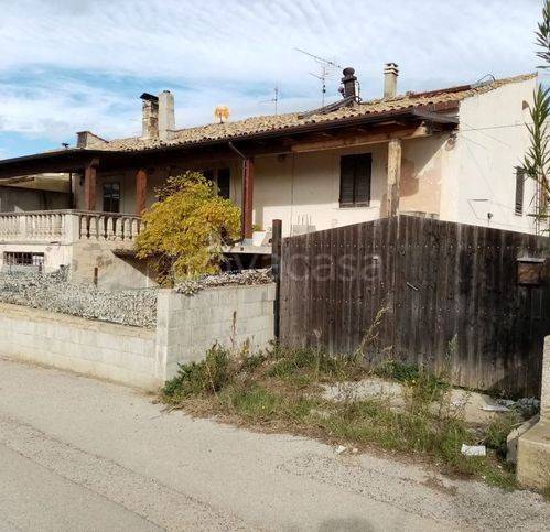 casa indipendente in vendita ad Ortona in zona Lazzaretto