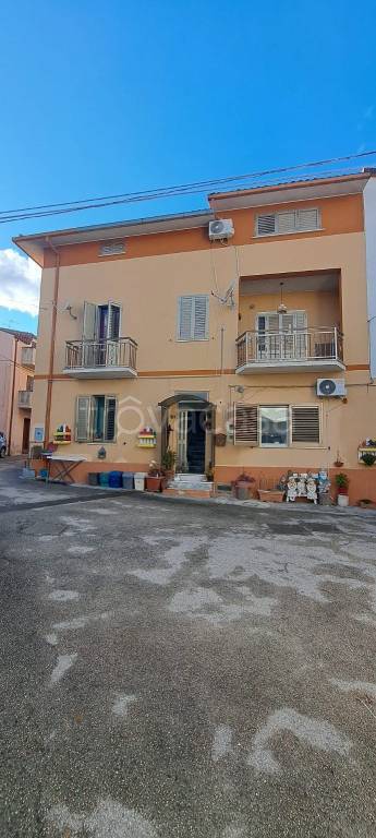 appartamento in vendita ad Ortona in zona Villa San Leonardo