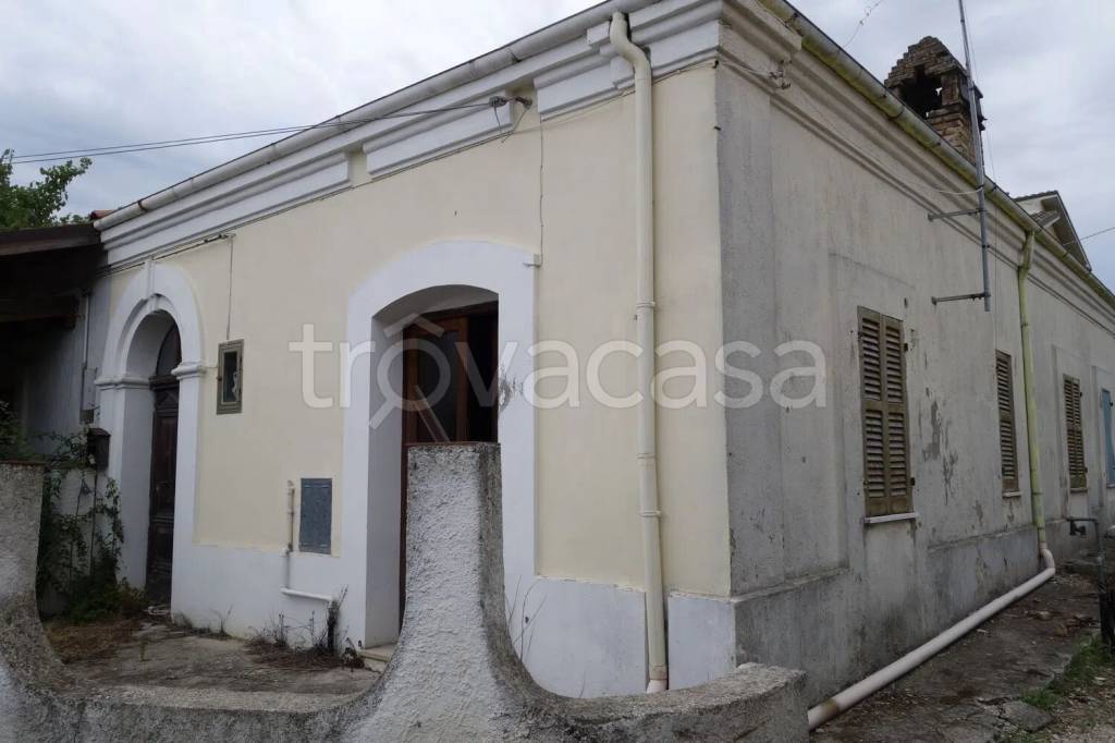 casa indipendente in vendita ad Ortona