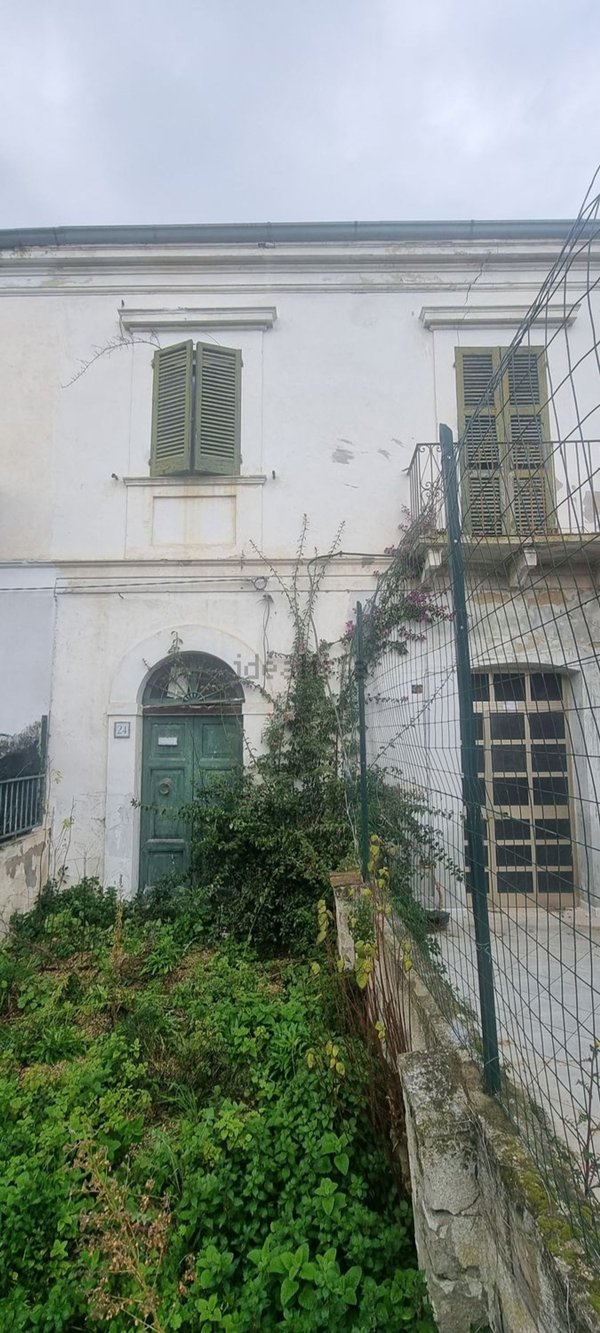 casa indipendente in vendita ad Ortona