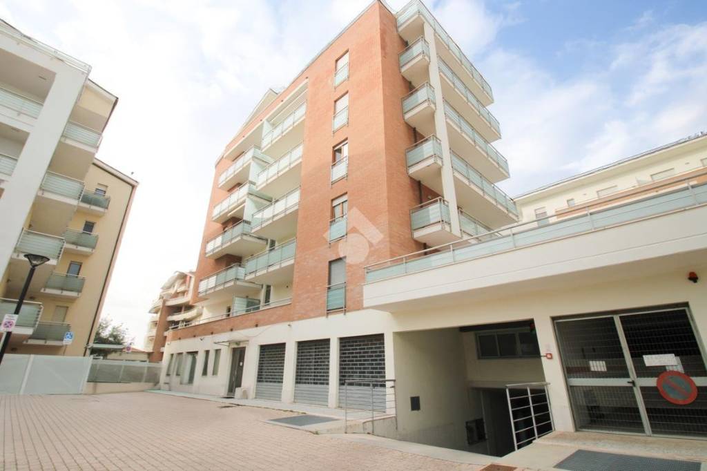 casa indipendente in vendita ad Ortona