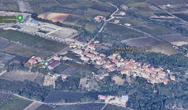 appartamento in vendita ad Ortona in zona Villa Torre