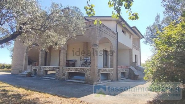 casa indipendente in vendita ad Ortona