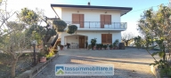 casa indipendente in vendita ad Ortona in zona Caldari