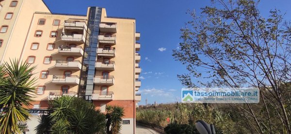 appartamento in vendita ad Ortona in zona Caldari