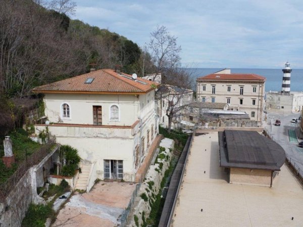 casa indipendente in vendita ad Ortona