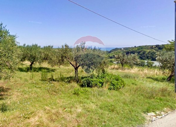 appartamento in vendita ad Ortona in zona Feudo