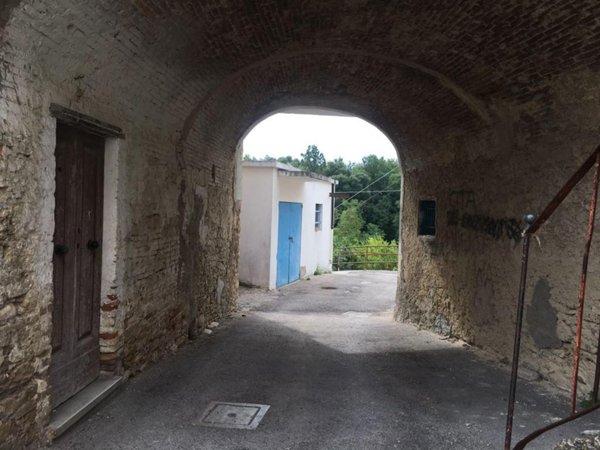 casa indipendente in vendita ad Ortona in zona Villa Torre