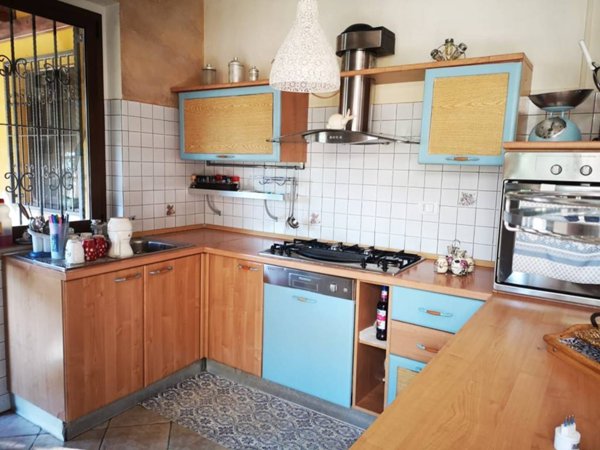 appartamento in vendita ad Ortona in zona Villa San Leonardo