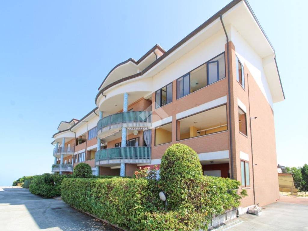 appartamento in vendita ad Ortona in zona Savini