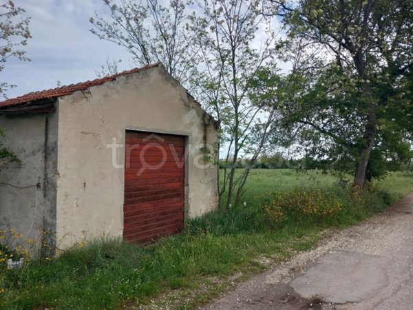 terreno agricolo in vendita ad Ortona in zona Fossato