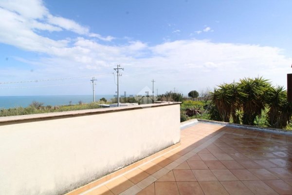casa indipendente in vendita ad Ortona