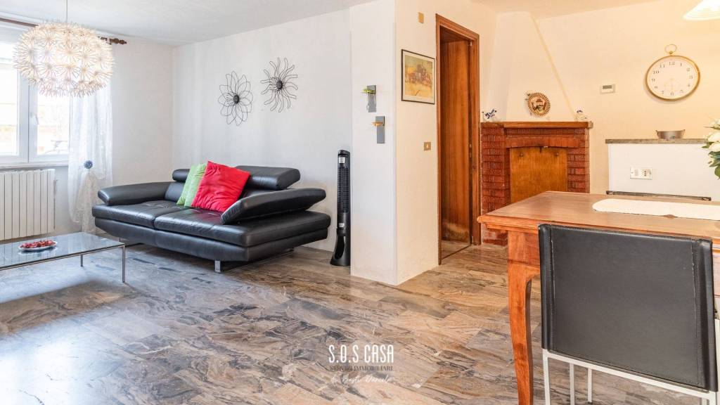 casa indipendente in vendita ad Ortona in zona Villa San Leonardo