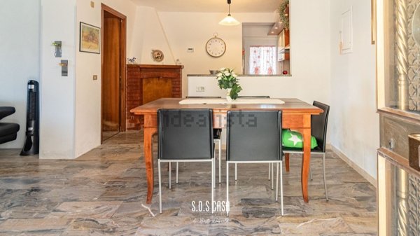 casa indipendente in vendita ad Ortona in zona Villa San Leonardo