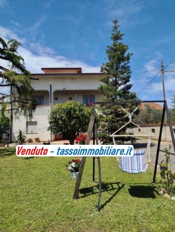 casa indipendente in vendita ad Ortona