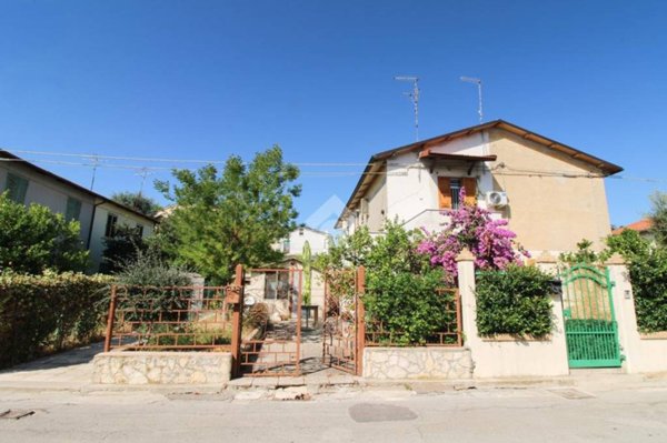 casa indipendente in vendita ad Ortona