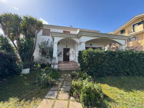 casa indipendente in vendita ad Ortona