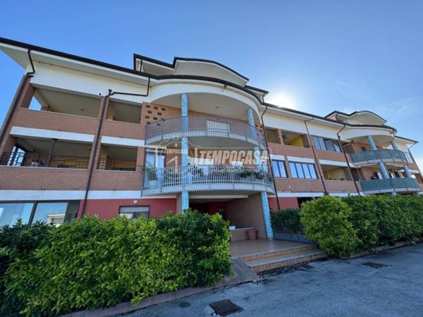 appartamento in vendita ad Ortona in zona Savini