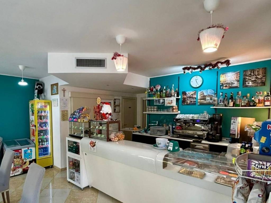 negozio in vendita ad Ortona