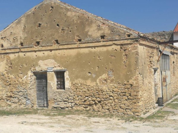 rudere in vendita ad Ortona in zona Feudo