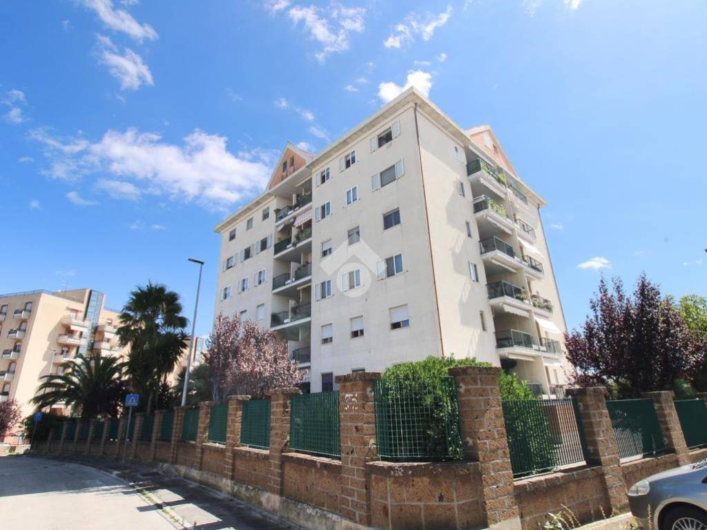 appartamento in vendita ad Ortona in zona Fonte Grande