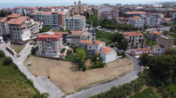 terreno agricolo in vendita ad Ortona
