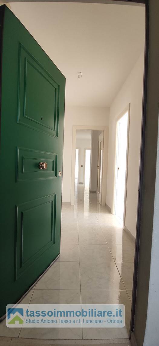 appartamento in vendita ad Ortona in zona Caldari