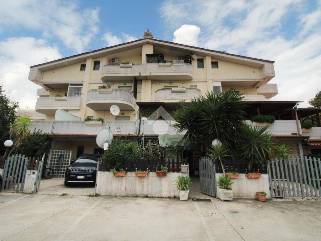 appartamento in vendita ad Ortona in zona Lido Riccio