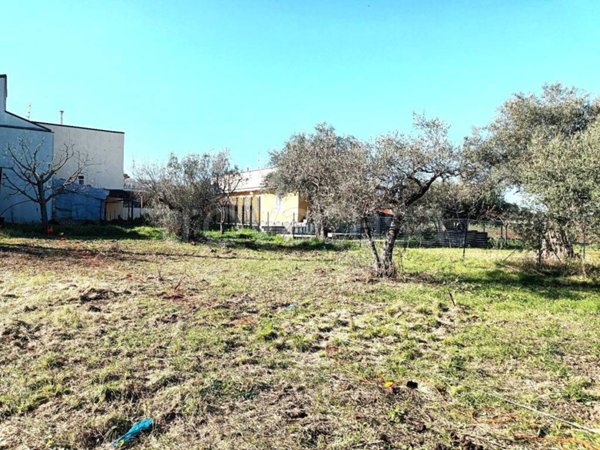 terreno agricolo in vendita ad Ortona in zona Acquabella