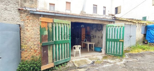 casa indipendente in vendita ad Ortona in zona Villa Torre