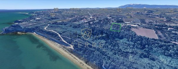 terreno edificabile in vendita ad Ortona in zona Torre Mucchia