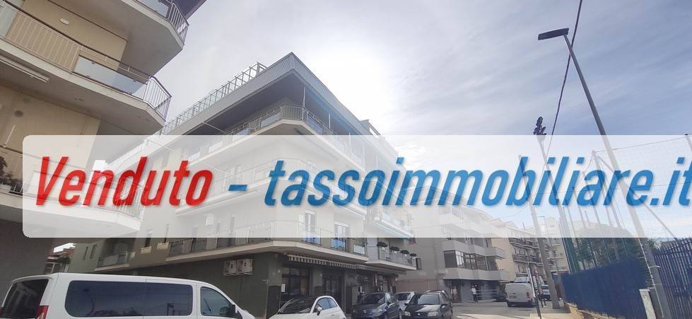 appartamento in vendita ad Ortona in zona Caldari