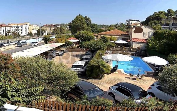 appartamento in vendita ad Ortona in zona Lido Riccio