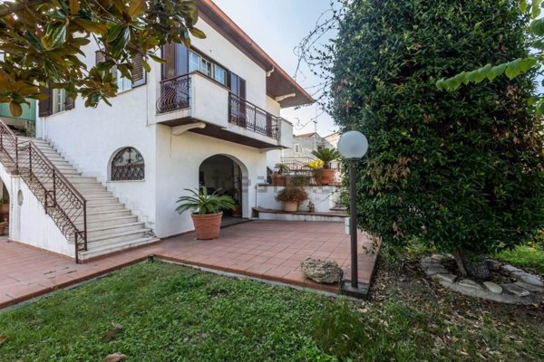 casa indipendente in vendita ad Ortona